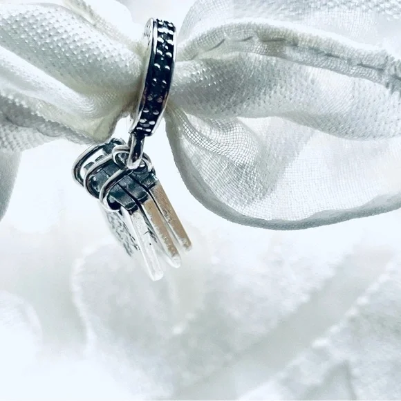 NWOT Autograph Book Dangle Charm - Disney Parks Exclusive - S925, Fits Pandora - Picture 6 of 12